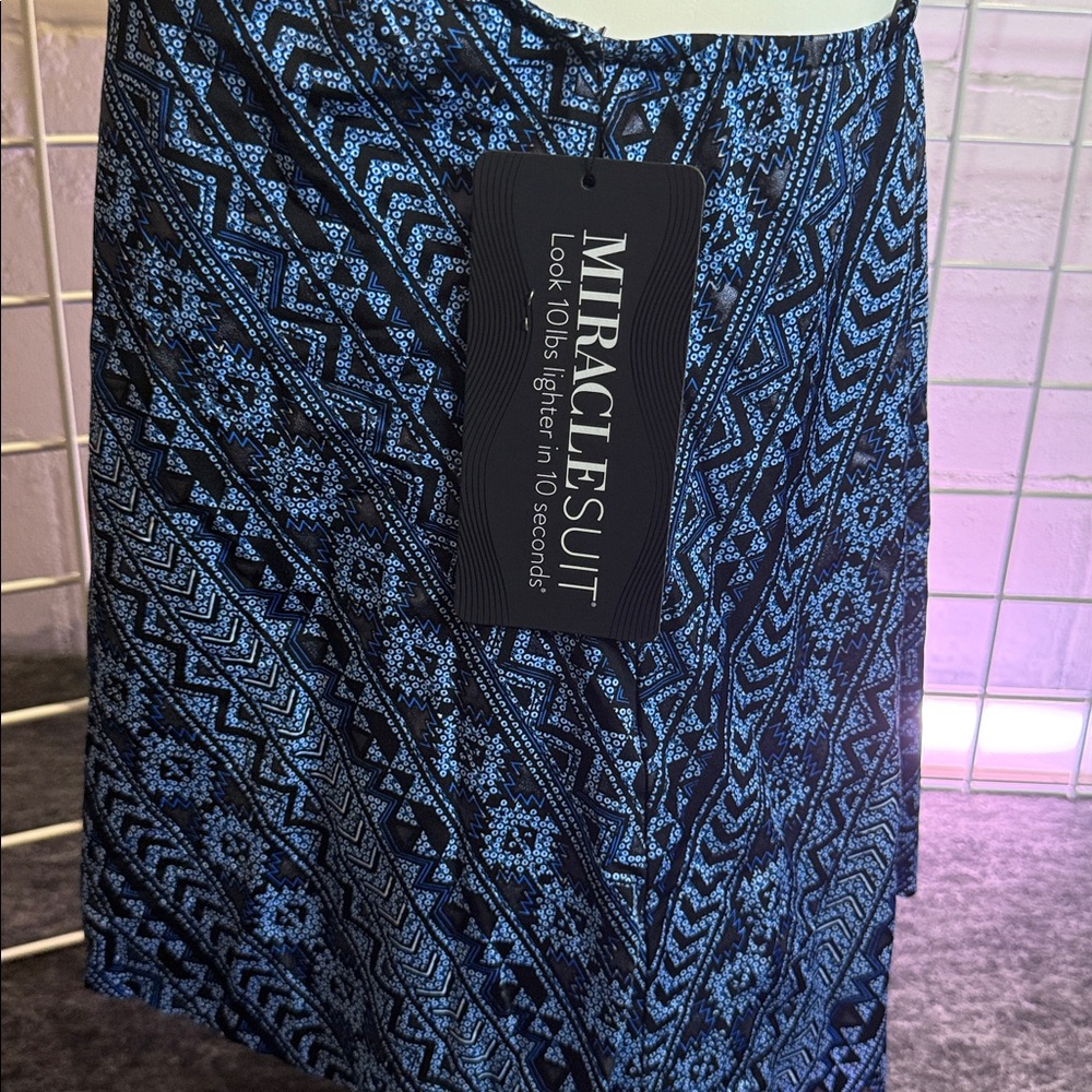 Miraclesuit Blue Patterned Bikini Top - Picture 2 of 5